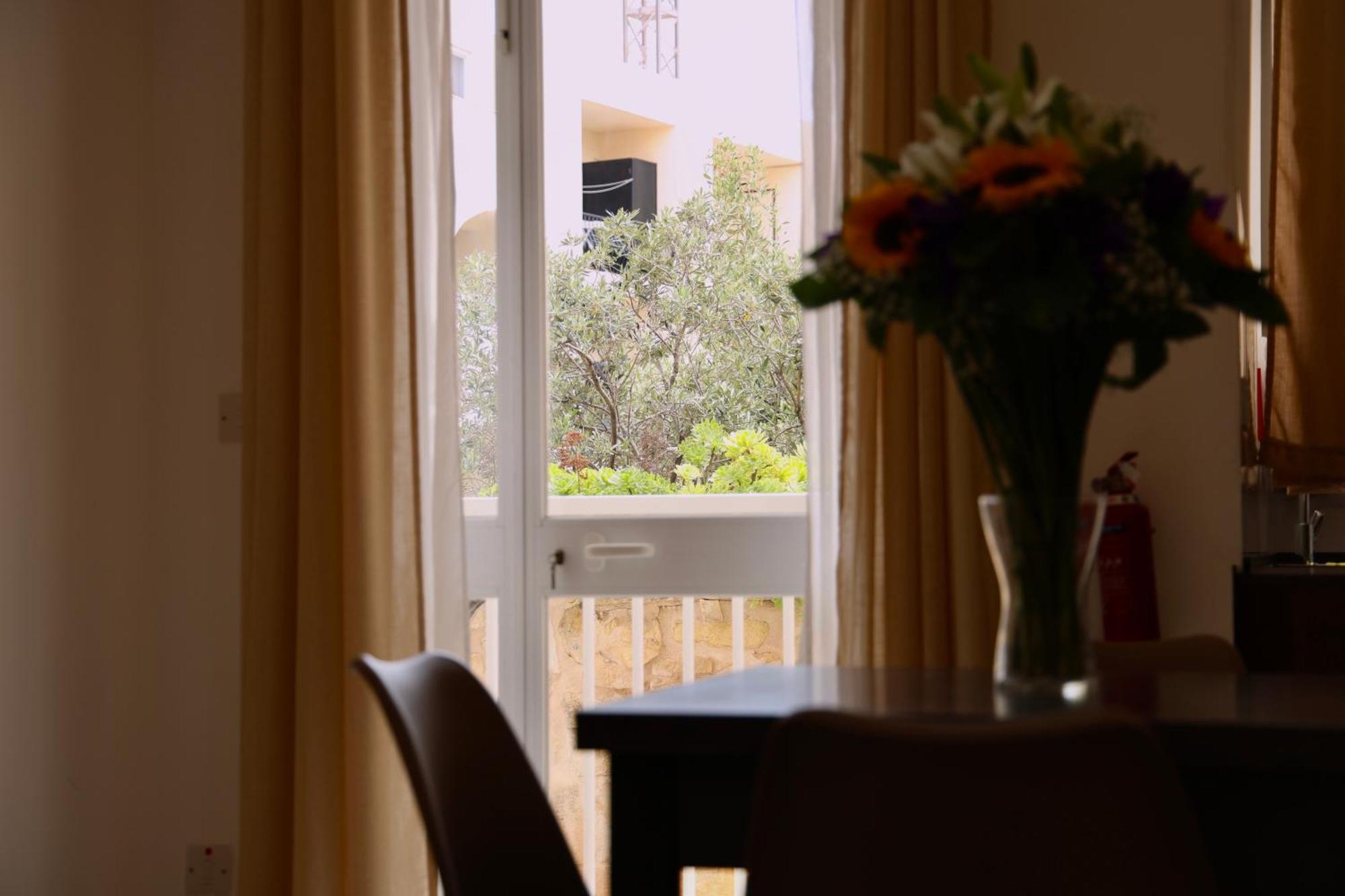 Spinola Apartment Saint Julian's Exterior photo